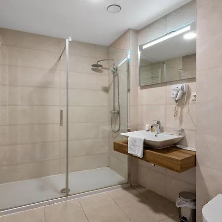 ホテル Boutique Mali Raj 4*